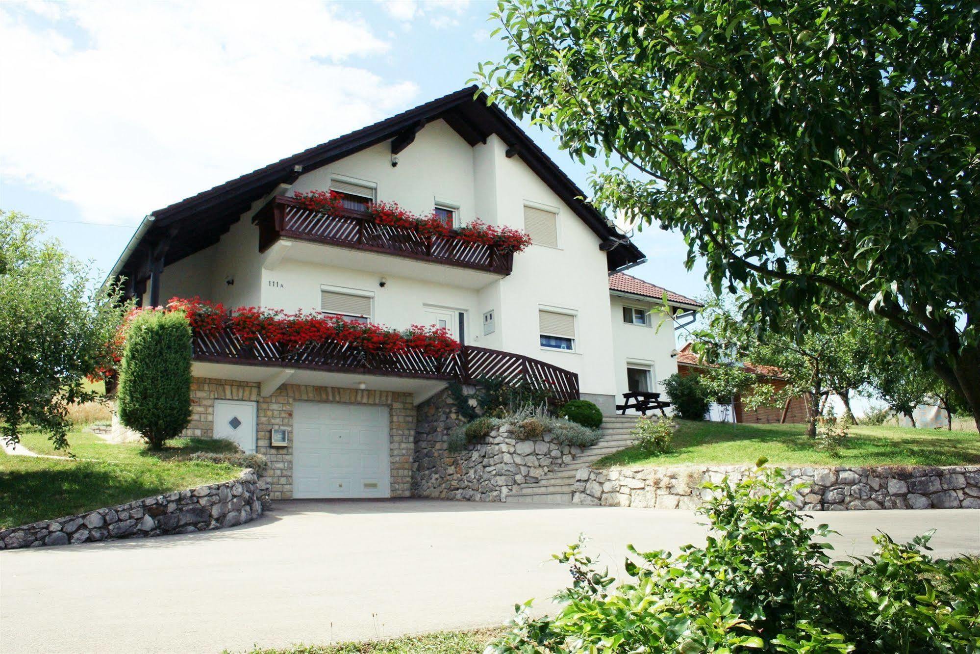 Guesthouse Rubcic Rakovica Exterior photo